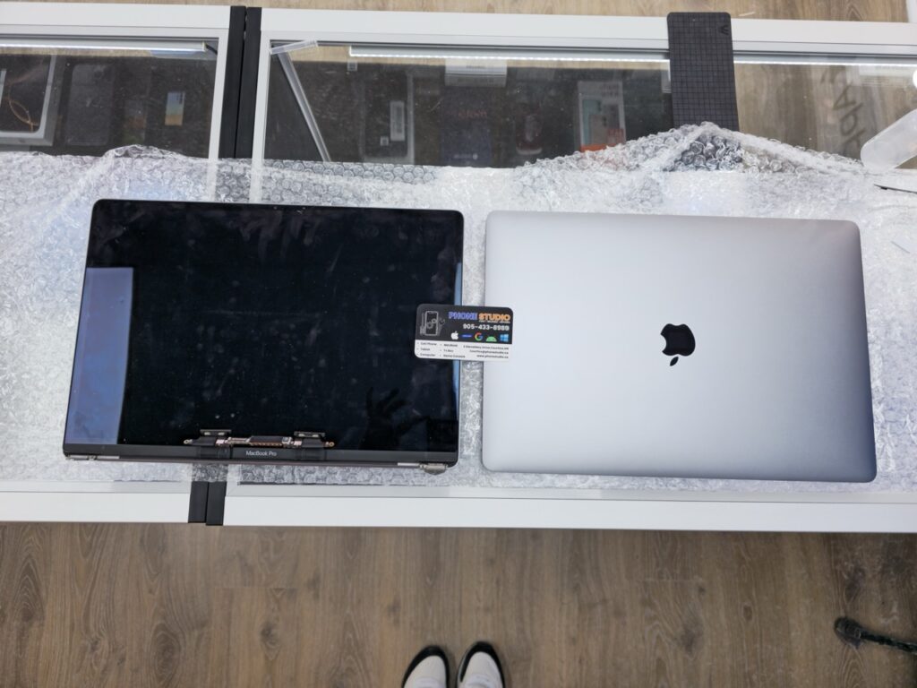 Macbook screen repair Large 1024x768